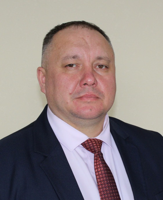 Гизатуллин Сергей Шамиливич.